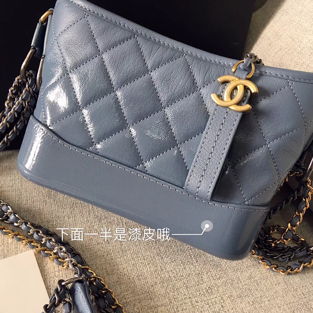 2018春夏系列Gabrielle Bag 流浪包small hobo bag 霧霾藍山羊皮 漆皮