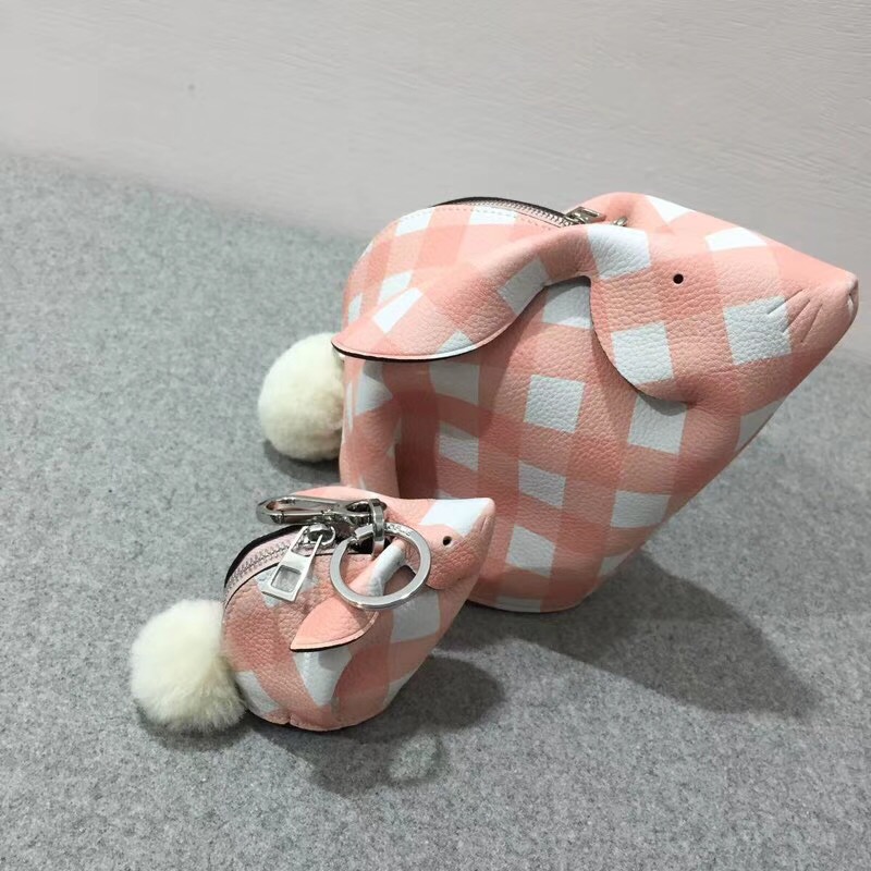 Loewe 兔子形狀迷妳包小格紋 Bunny Gingham Mini Bag Salmon