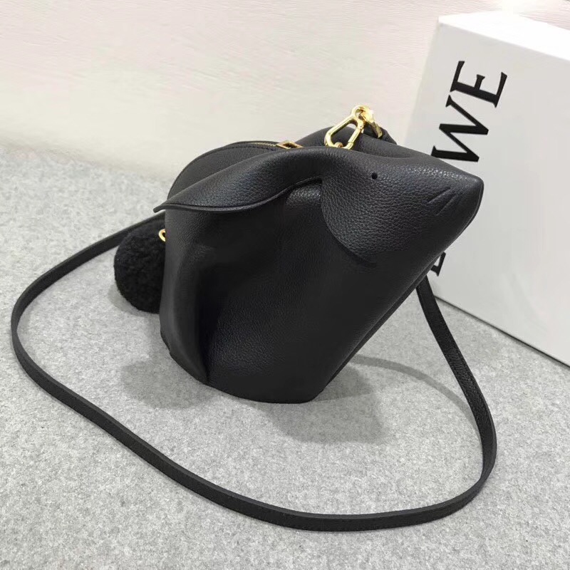 Loewe Bunny Mini Bag 黑色兔子形迷妳包軟顆粒的小牛女包