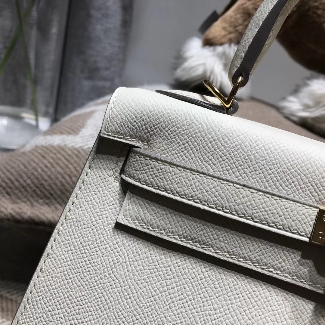 愛馬仕凱莉包Hermes Kelly 25cm Epsom CC10 Craie 奶昔白外縫金扣