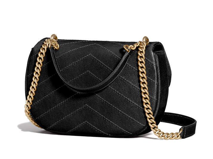 Chanel官網 2018春夏系列 黑色小牛皮與金屬口蓋包Flap Bag A57127