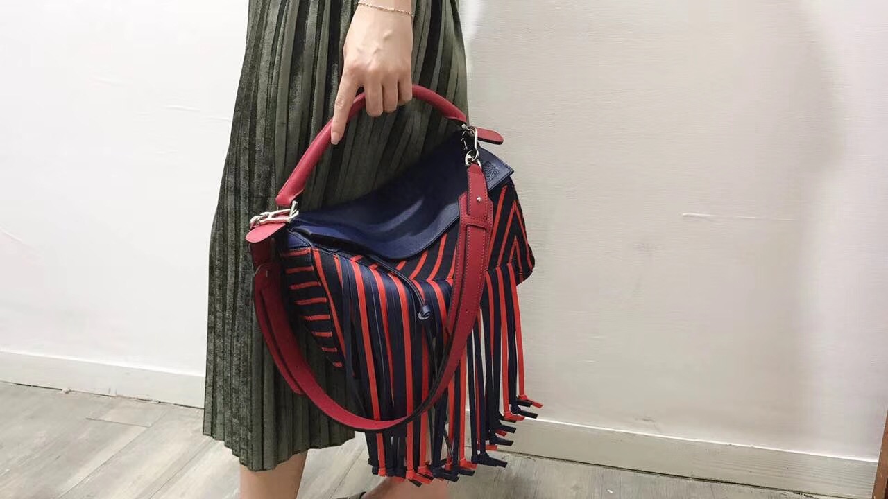 羅意威女包 loewe 酷炫風格超長流蘇Puzzle Fringes Bag 深藍色/紅色