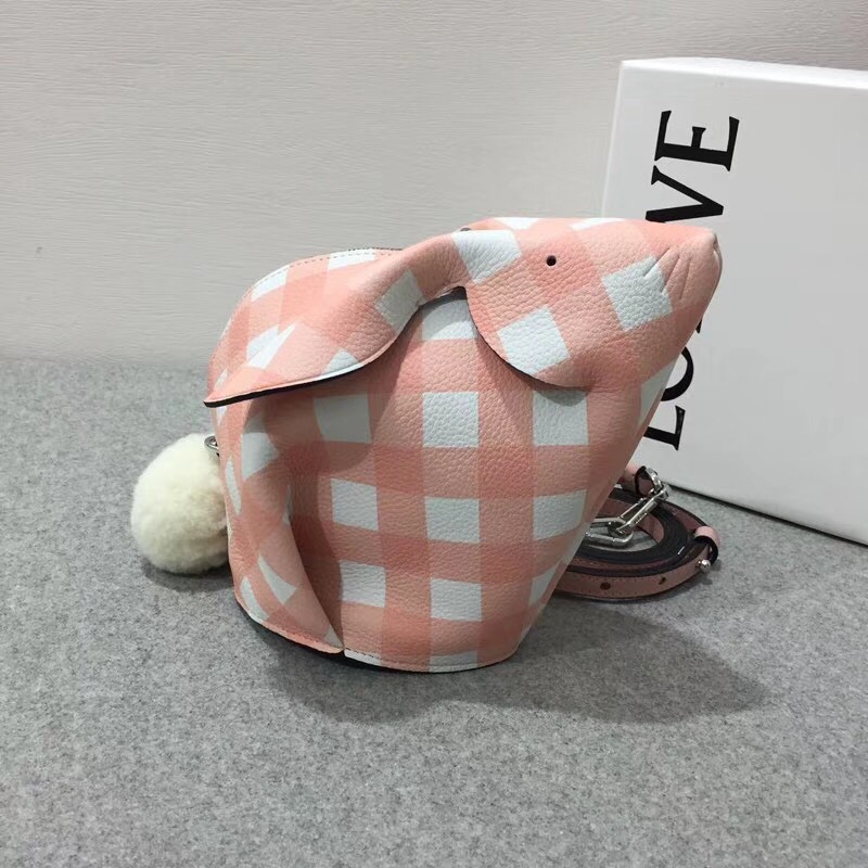 Loewe 兔子形狀迷妳包小格紋 Bunny Gingham Mini Bag Salmon