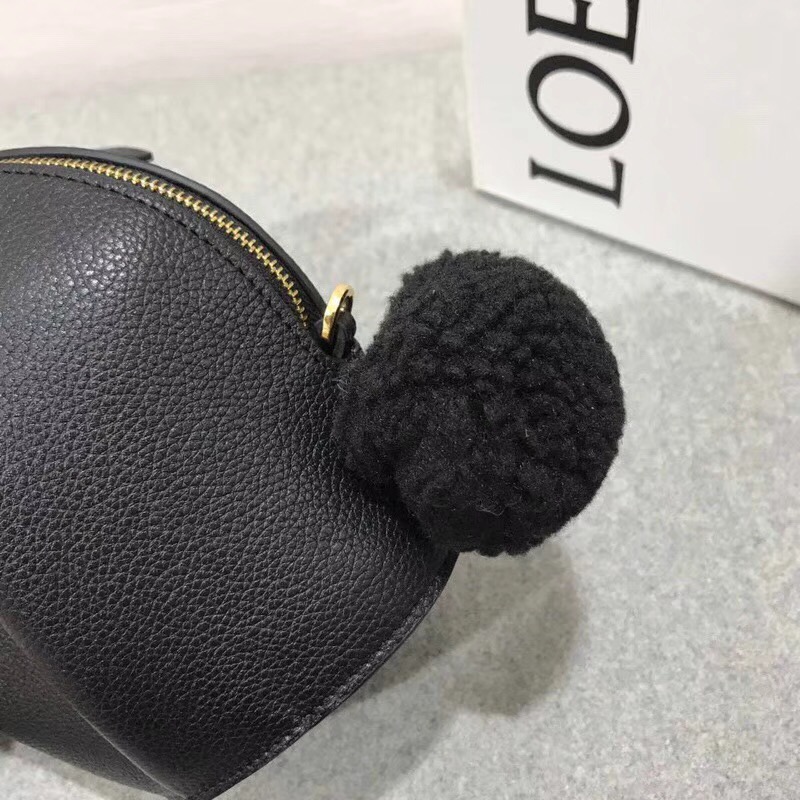 Loewe Bunny Mini Bag 黑色兔子形迷妳包軟顆粒的小牛女包