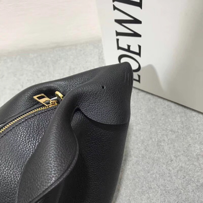 Loewe Bunny Mini Bag 黑色兔子形迷妳包軟顆粒的小牛女包