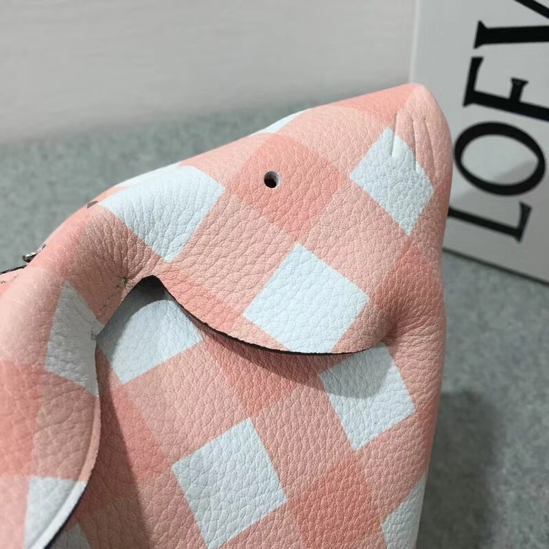 Loewe 兔子形狀迷妳包小格紋 Bunny Gingham Mini Bag Salmon