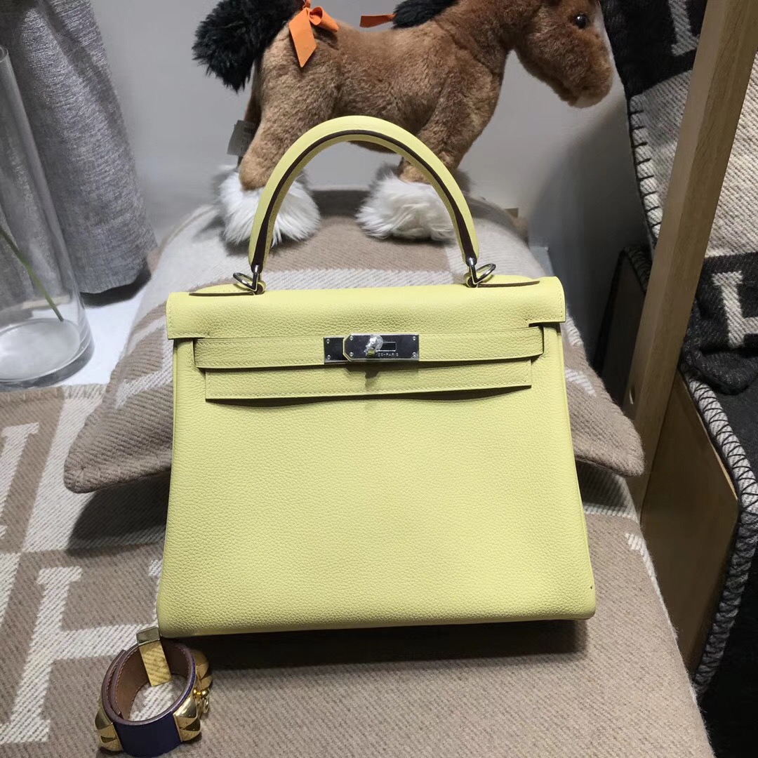 愛馬仕凱莉包Hermes Kelly 28cm togo 1Z Jaune Poussin 小鸡黄