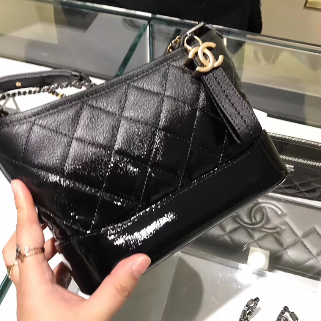 2018春夏系列小號 黑色羊皮 漆皮Gabrielle Bag 流浪包 small hobo bag