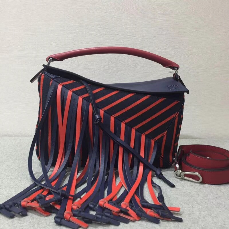 羅意威女包 loewe 酷炫風格超長流蘇Puzzle Fringes Bag 深藍色/紅色