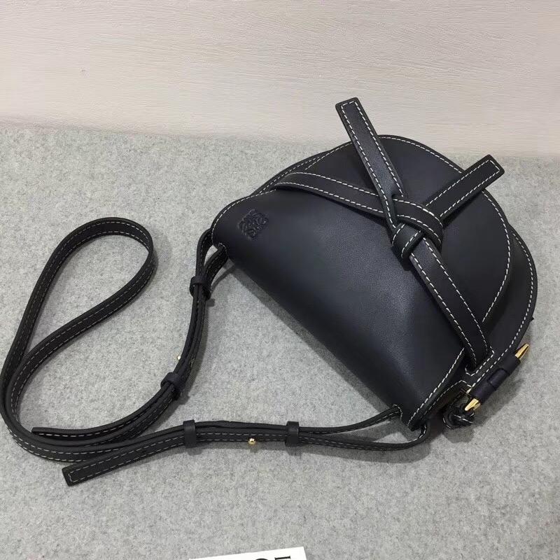 loewe Gate Small Bag Midnight Blue柔软天然牛皮馬鞍包