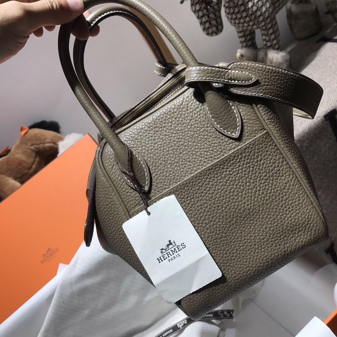 爱马仕家族中最优雅的包袋Hermes Lindy 26 Togo CK18 Etoupe大象灰金扣