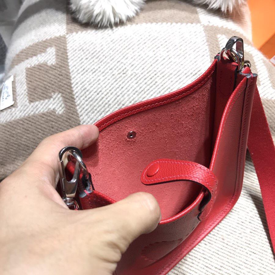 Hermes Eveylne Mini Epsom Q5 Rouge Cossacks 國旗紅銀扣