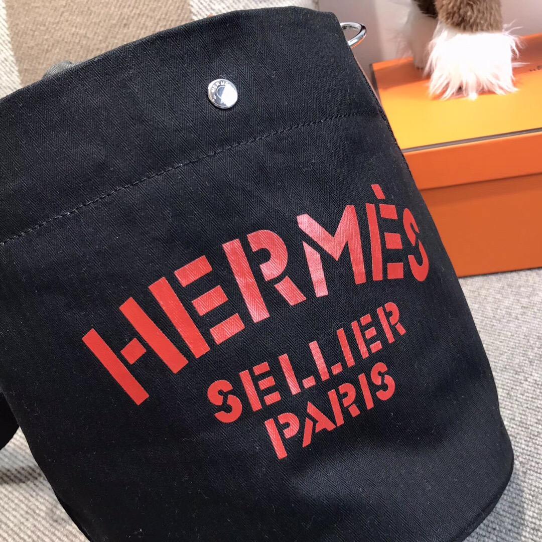 愛馬仕Hermes sac de pansage ck89 经典黑色Nior 帆布水桶包