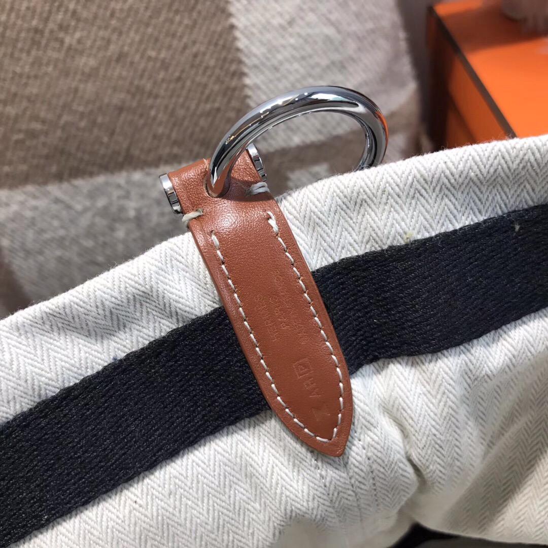 愛馬仕Hermes sac de pansage 米白色 帆布水桶包