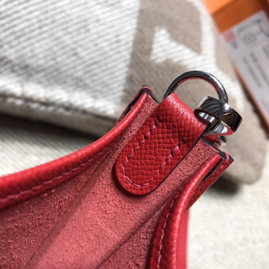 Hermes Eveylne Mini Epsom Q5 Rouge Cossacks 國旗紅銀扣