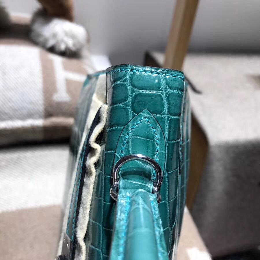 愛馬仕凱莉包Hermes Kelly 25 光面鱷魚野生皮革倒V 2Q 英國綠 Vert Anglais銀扣