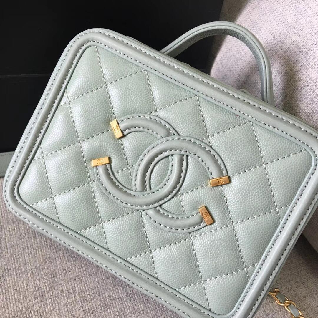 小香小號 薄荷綠顆粒壓花球紋小牛皮 化妝包Vanity Case bag