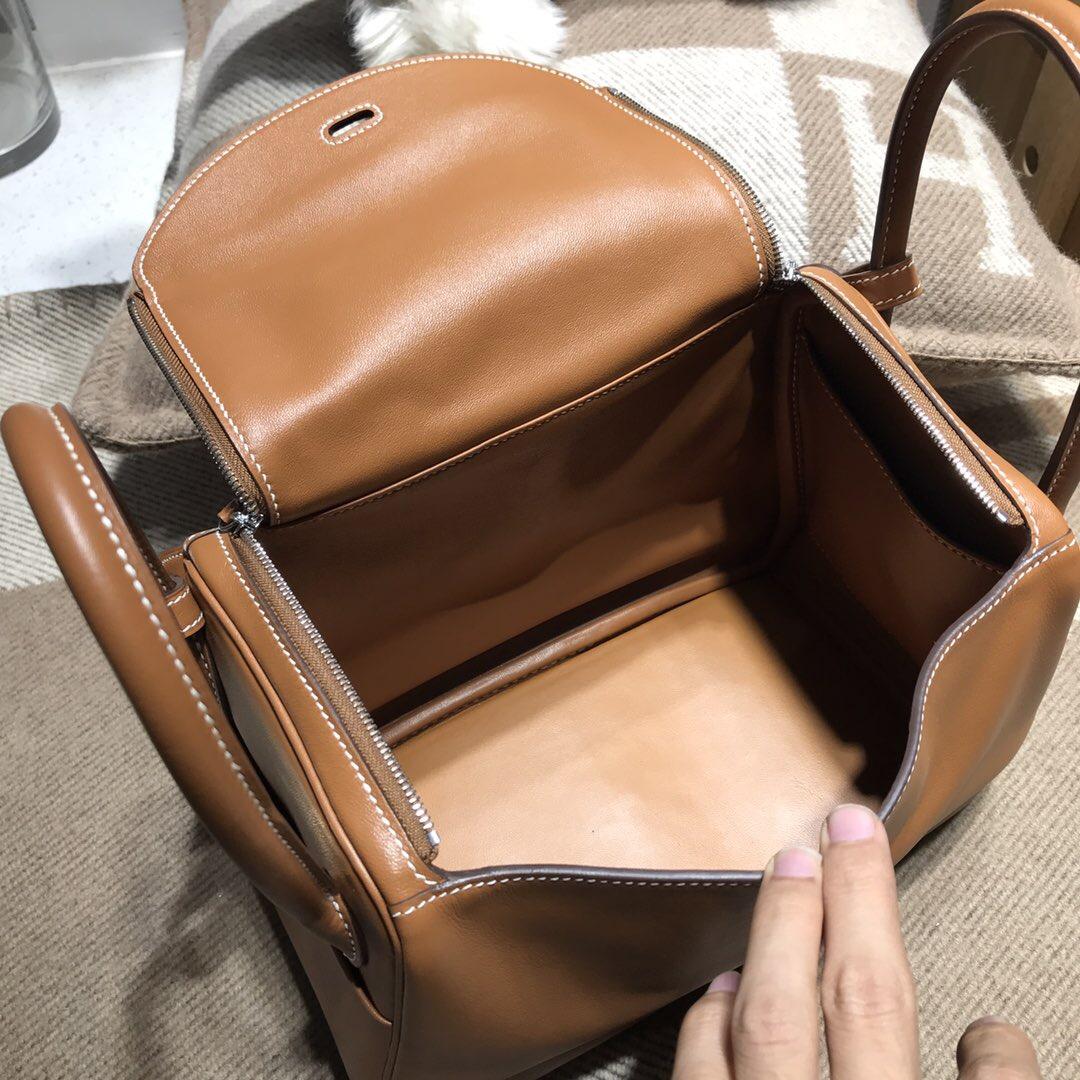 愛馬仕琳迪包Hermes Lindy bag 26 Swift calfskin CK37金棕色