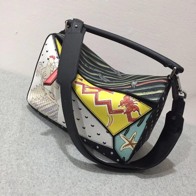 Loewe Puzzle Paula Patchwork Bag Multicolor人字紋圖案棉質帆布襯裏