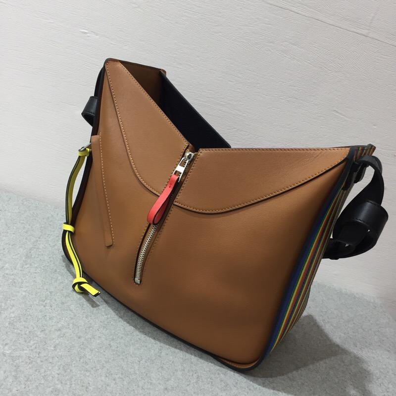 羅意威包包香港官網Loewe Hammock Rainbow Medium Bag Multicolor/Tan