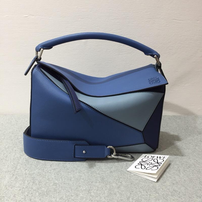 loewe 經典小牛皮 Puzzle Bag Varsity Blue Multitone