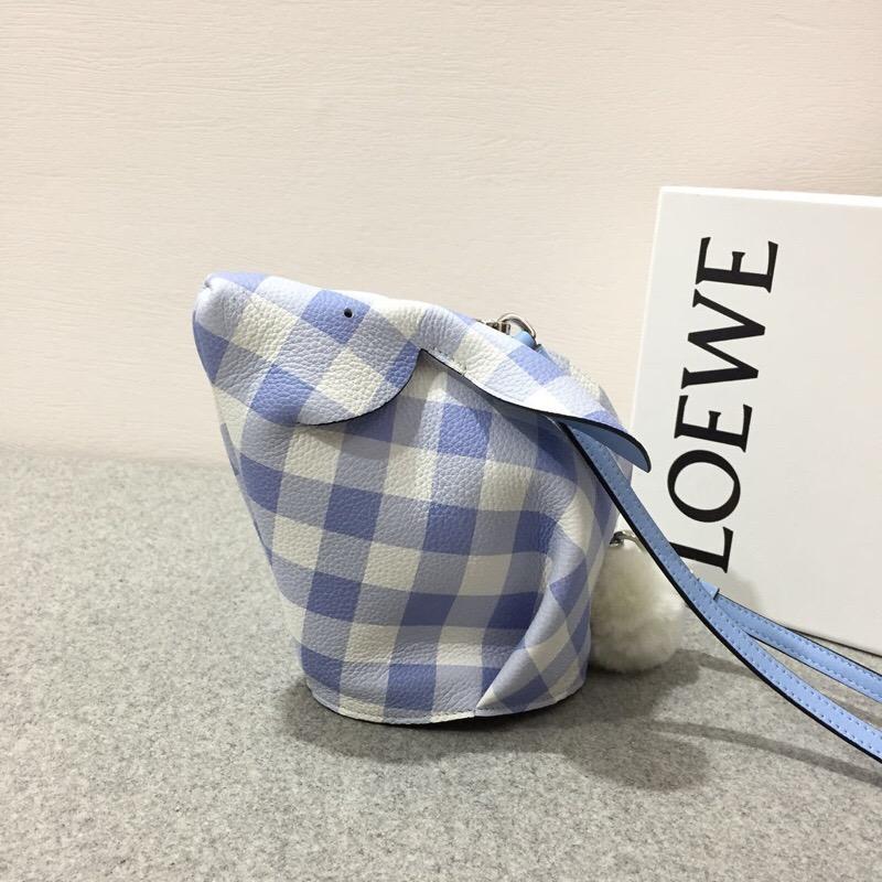Loewe 兔子形狀的迷妳包 Bunny Gingham Mini Bag