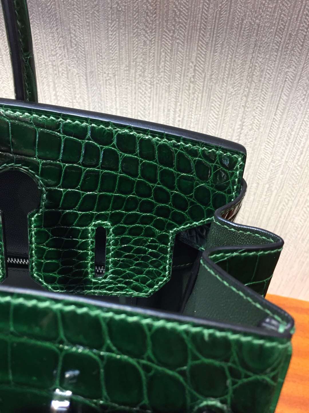 愛馬仕鱷魚皮鉑金包 Hermes Birkin 25 Bag 亮面鱷魚皮 CK67祖母綠 銀扣