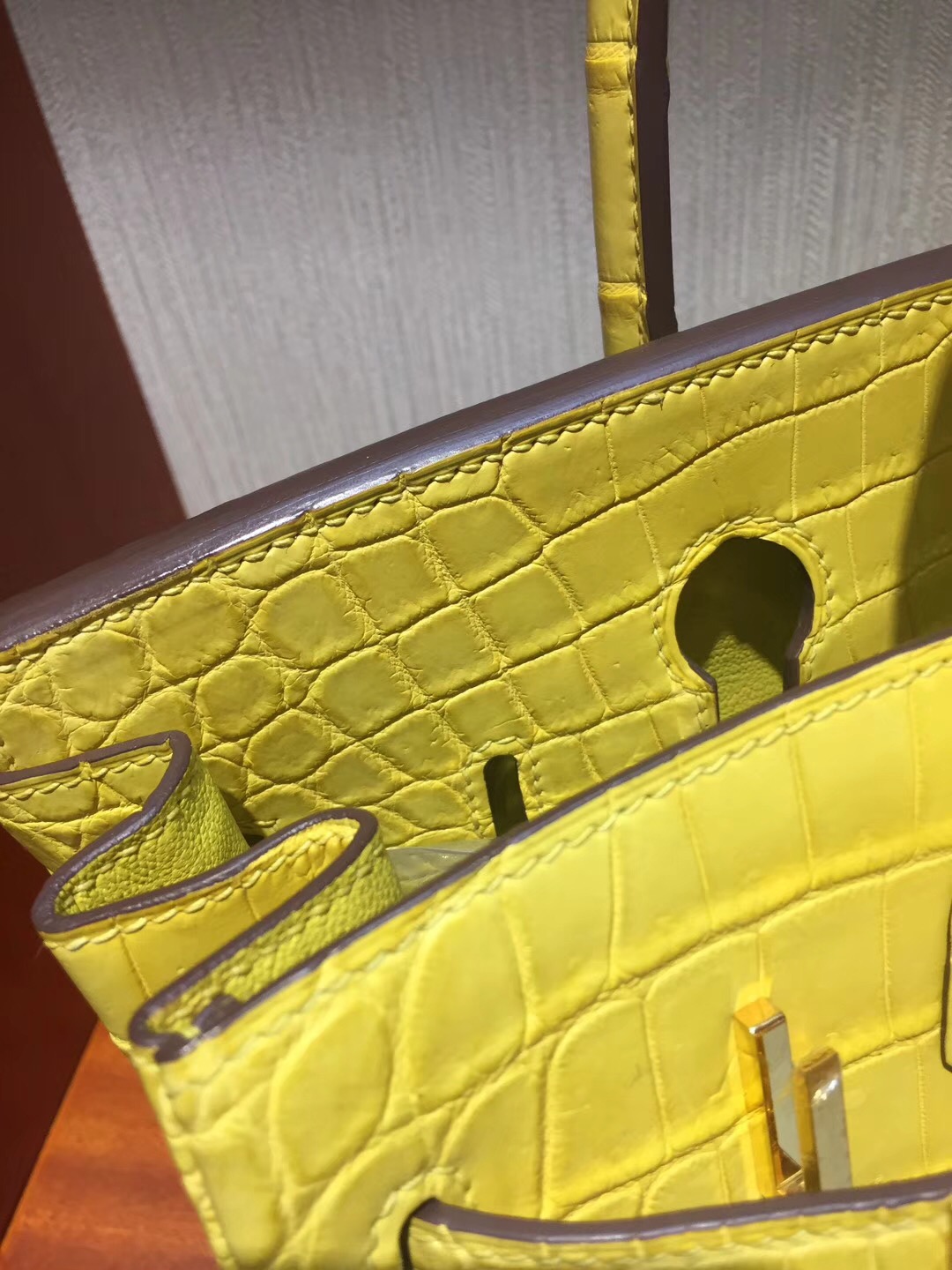 香港太古廣場專賣店Hermes Birkin 25cm Bag 霧面鱷魚皮 9R檸檬黃