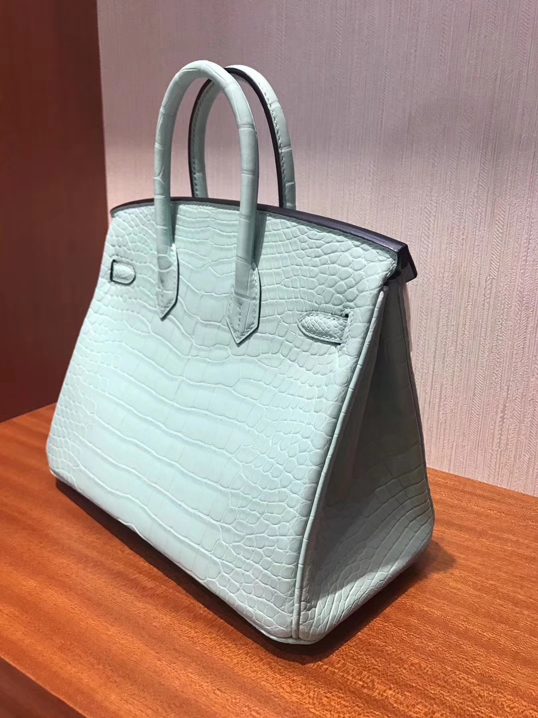 愛馬仕加拿大官網 Hermes Birkin 25亮面方塊鱷魚皮 6U薄荷綠/湖水綠