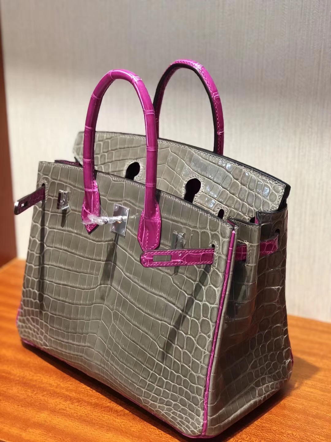 愛馬仕鱷魚皮鉑金包Hermes Birkin 25亮面兩點鱷魚皮 CK81斑鳩灰/J5天方夜譚粉紫