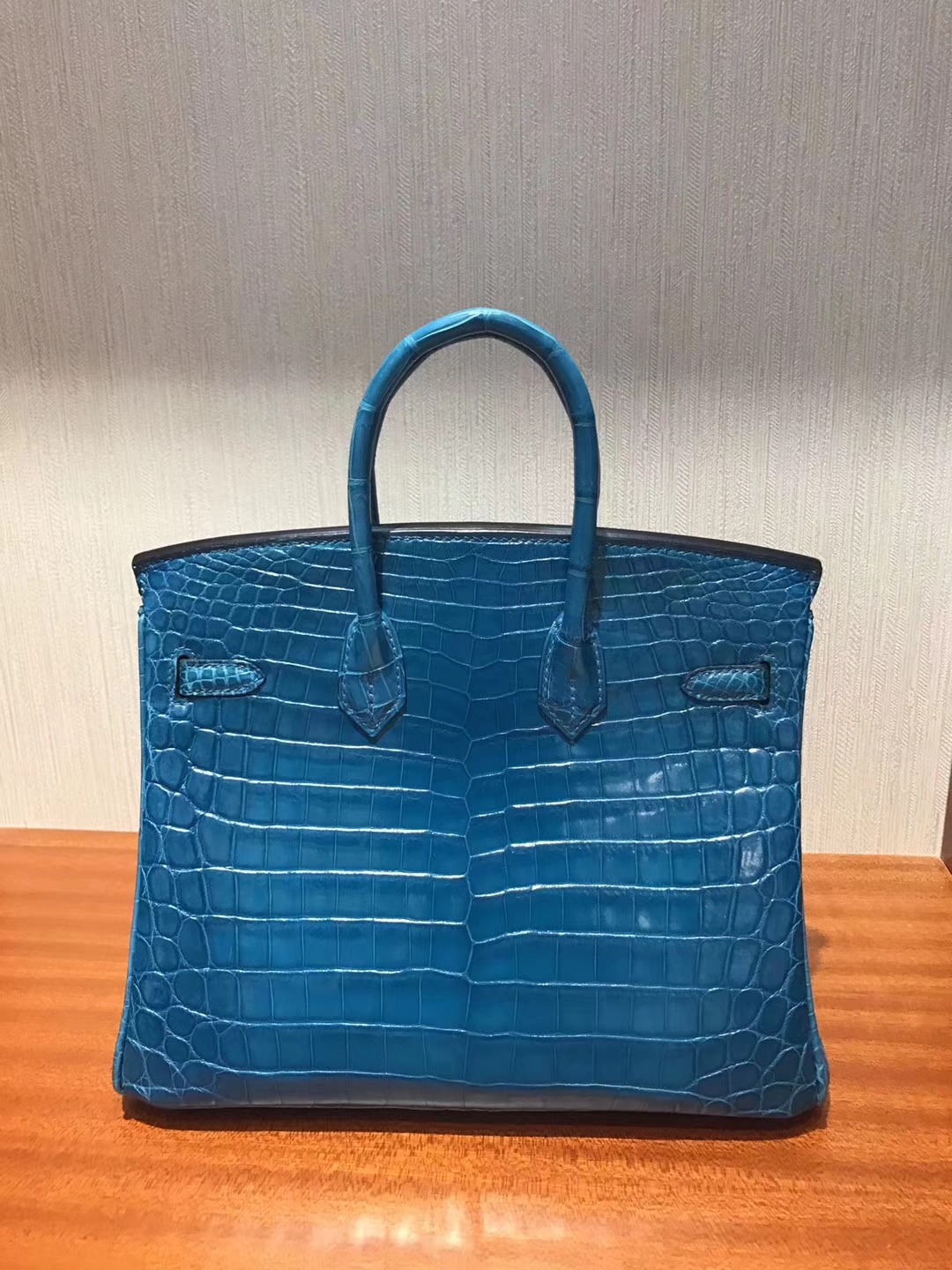 澳大利亞黃金海岸專賣店Hermes Birkin 25 Bag亮面兩點鱷魚皮 7W伊茲密爾藍