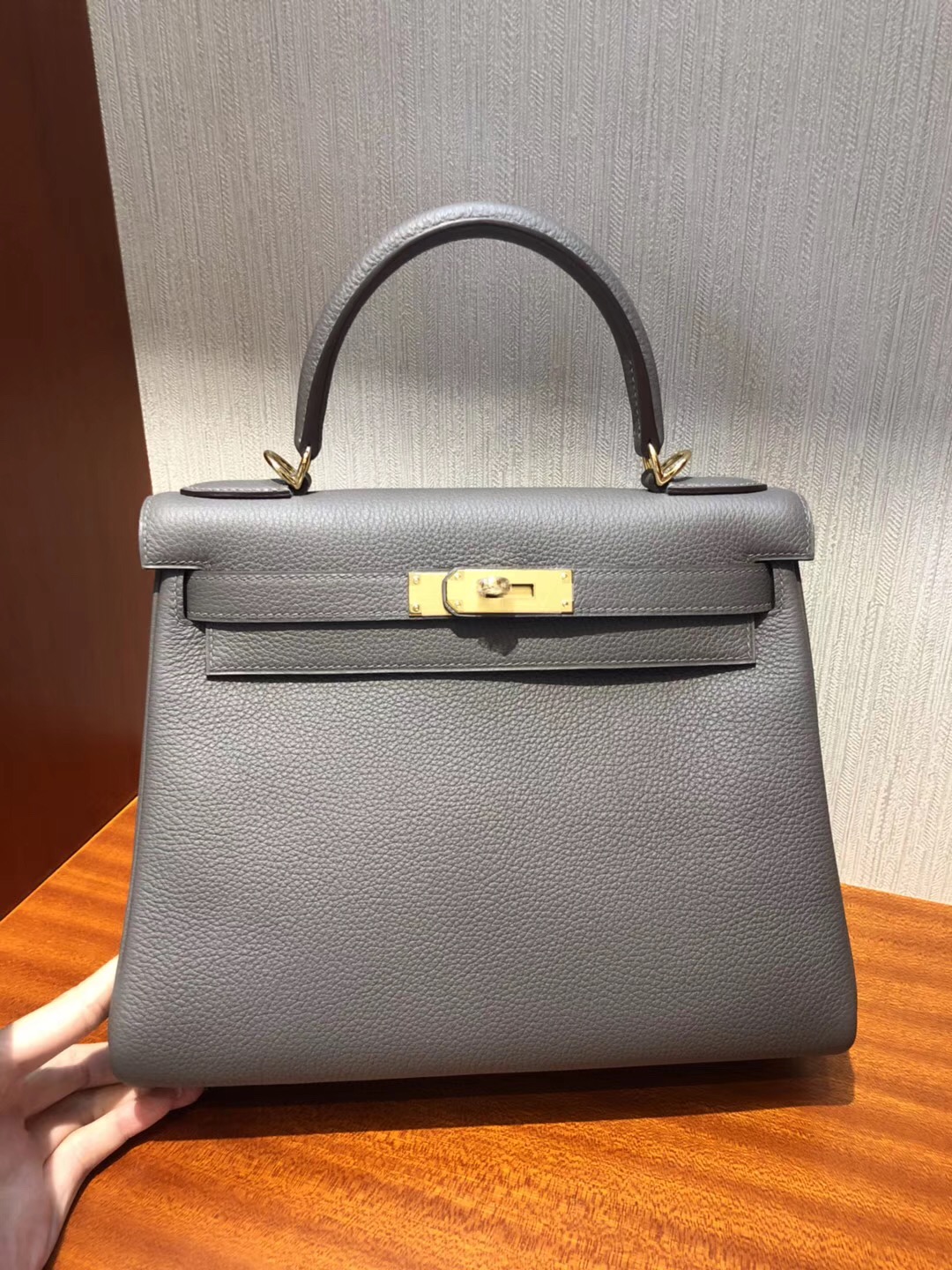 Hermes Kelly 28cm Bag togo小牛皮 禦用原廠小牛皮 8F錫器灰 全手工蠟線縫 金扣