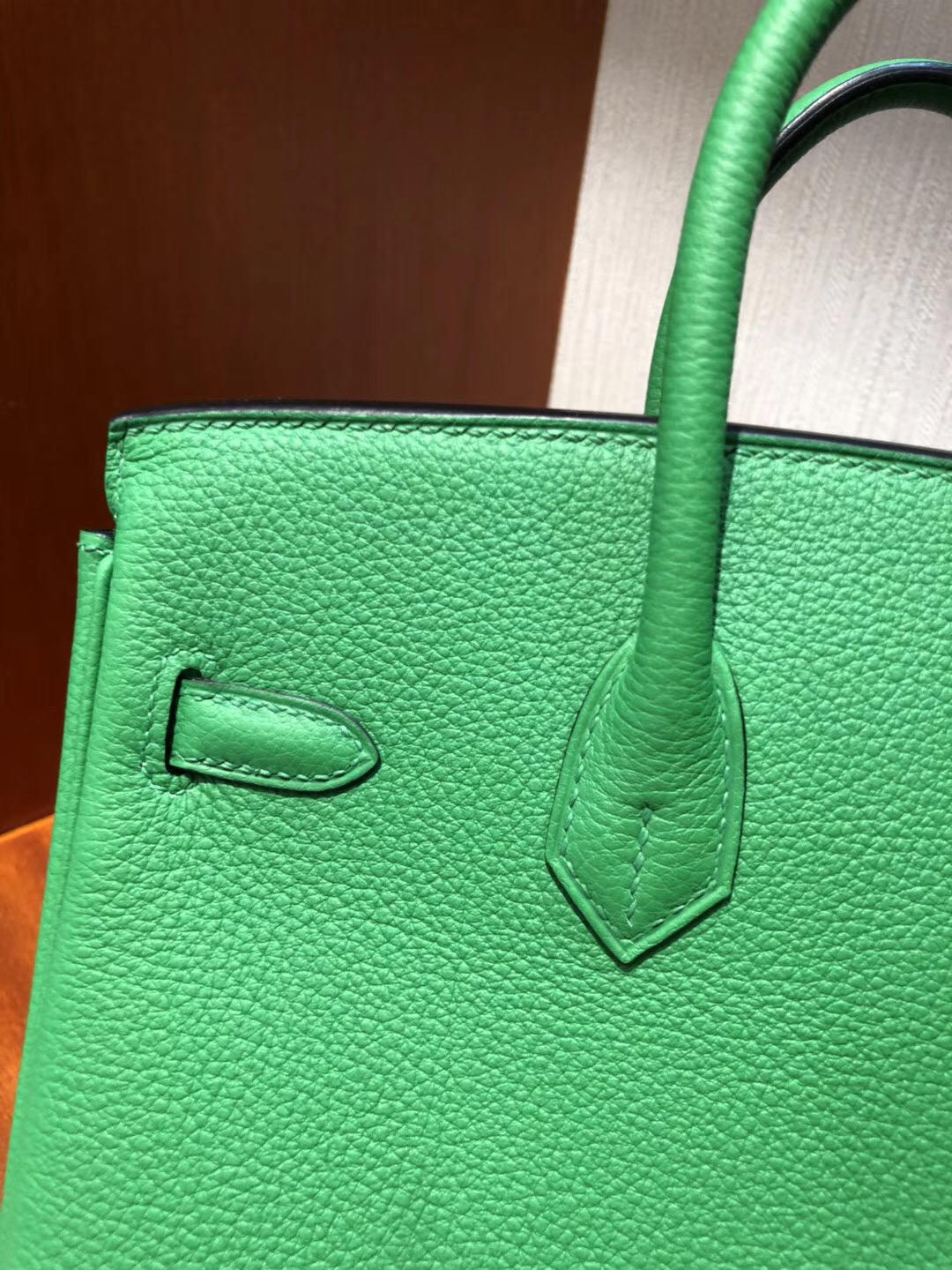 愛馬仕臺北寶麗廣場專賣店 Hermes 1K竹子绿 铂金包Birkin 25Togo皮 金扣