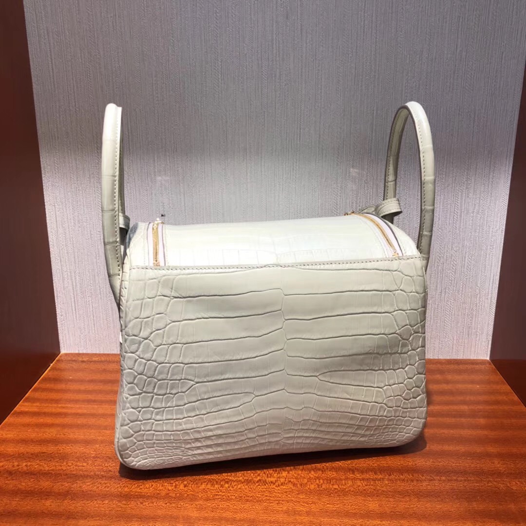 Hermes lindy 26cm 8L beton 奶油白 冰川白 霧面兩點尼羅鱷 金扣