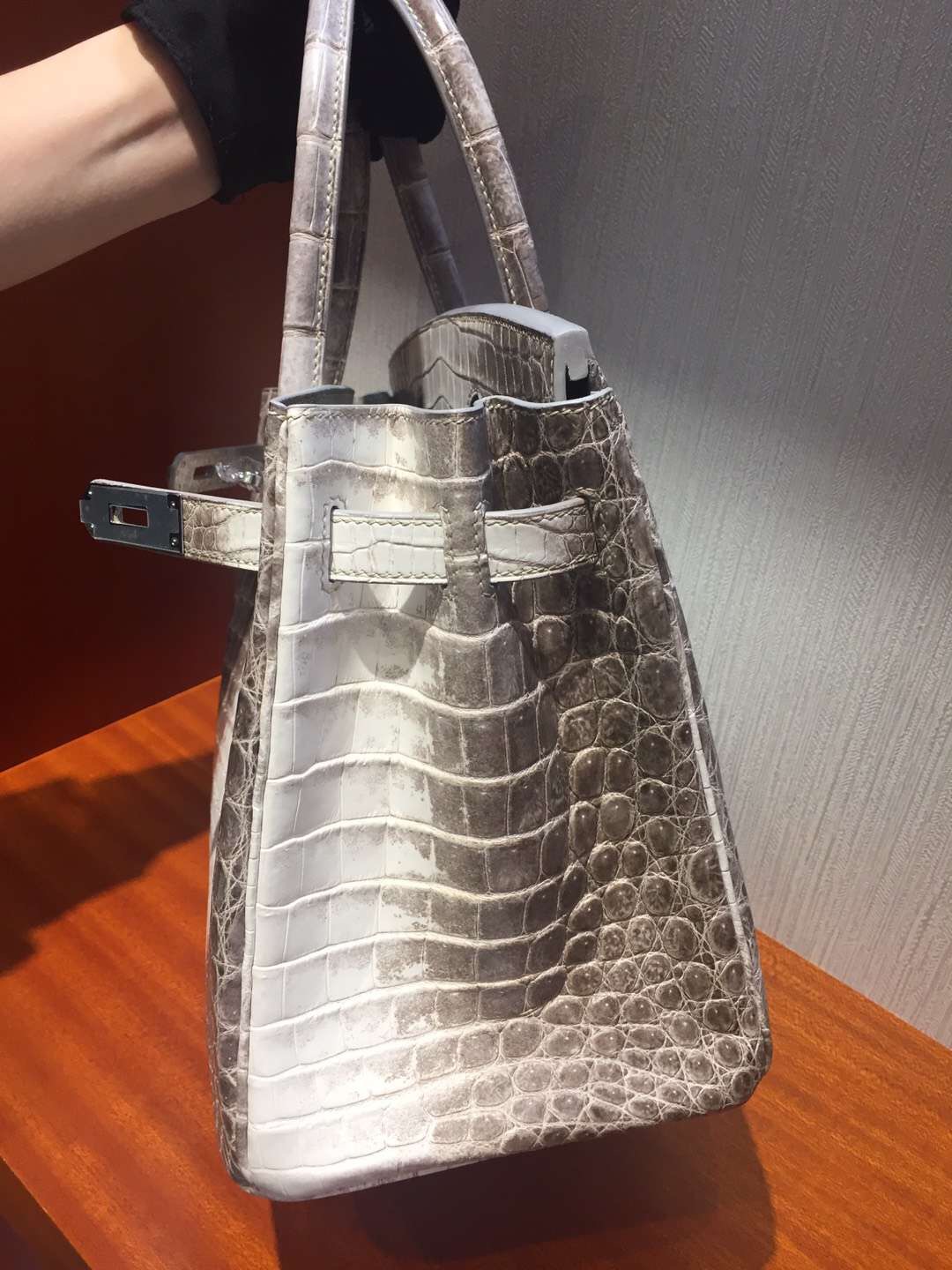 全世界最貴的包包愛馬仕喜馬拉雅 鱷魚皮鉑金包Hermes Birkin 30 Bag
