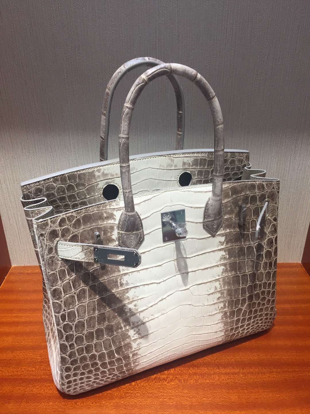 全世界最貴的包包愛馬仕喜馬拉雅 鱷魚皮鉑金包Hermes Birkin 30 Bag