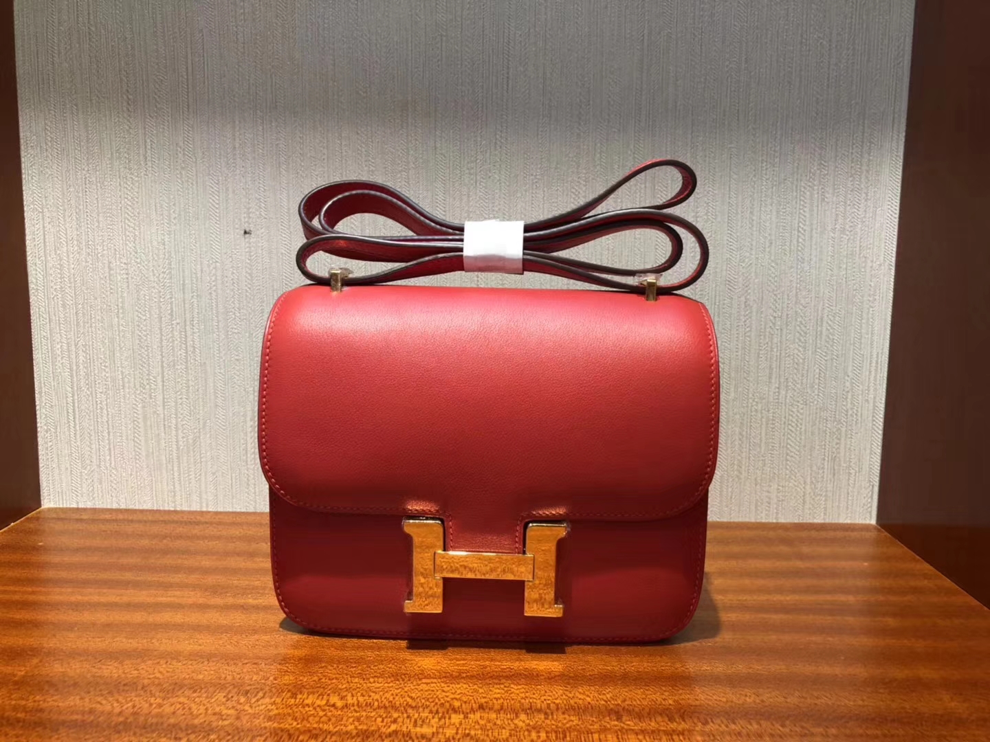 愛馬仕 康斯坦斯包價格 Hermes S5番茄紅 Constance 18cm Swift牛皮金扣