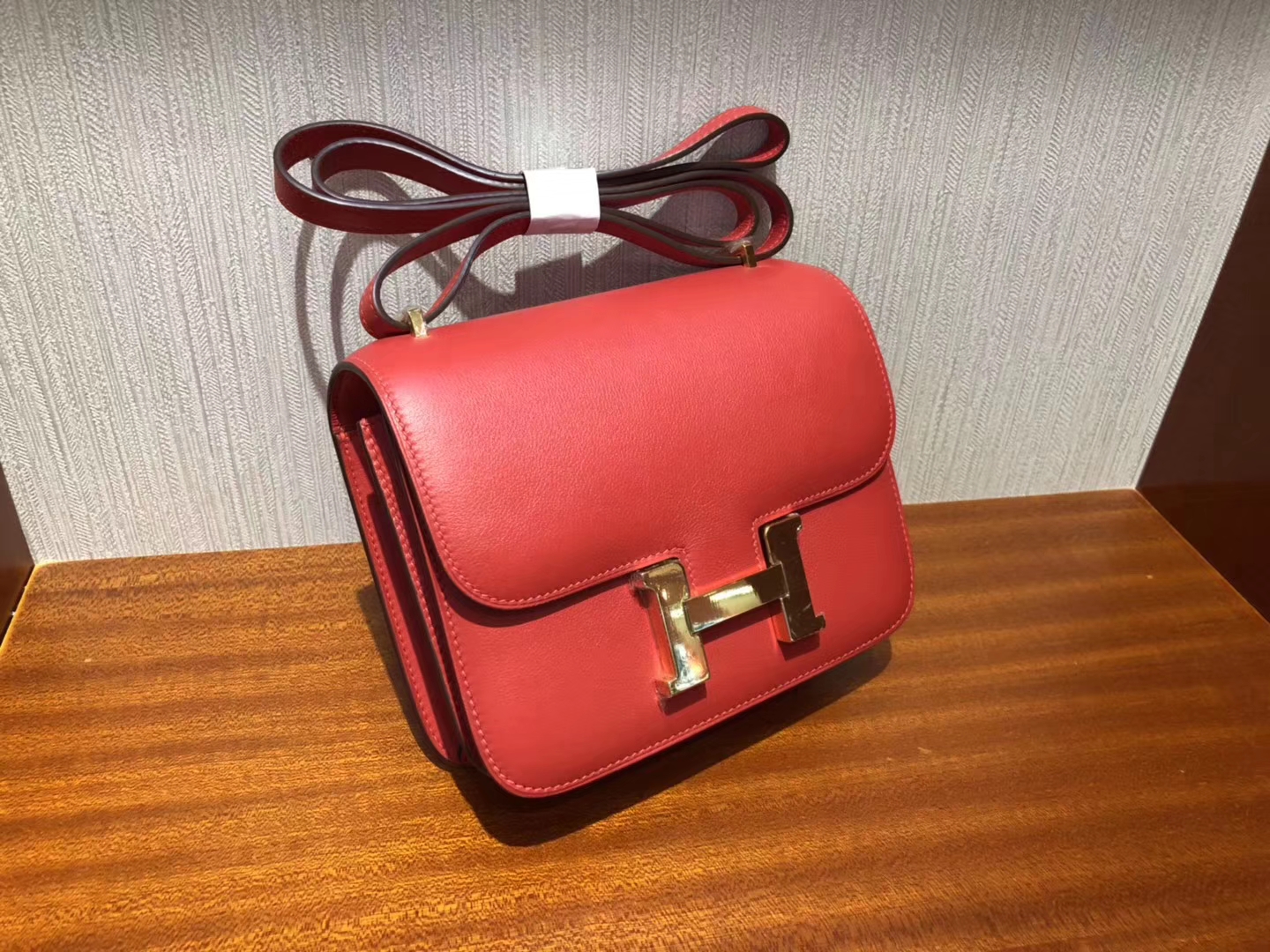 愛馬仕 康斯坦斯包價格 Hermes S5番茄紅 Constance 18cm Swift牛皮金扣