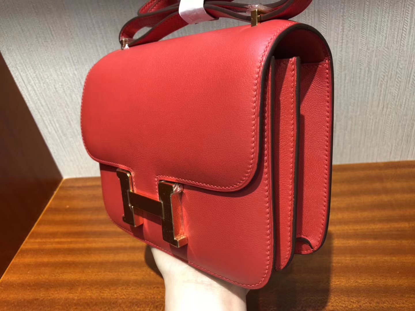 愛馬仕 康斯坦斯包價格 Hermes S5番茄紅 Constance 18cm Swift牛皮金扣