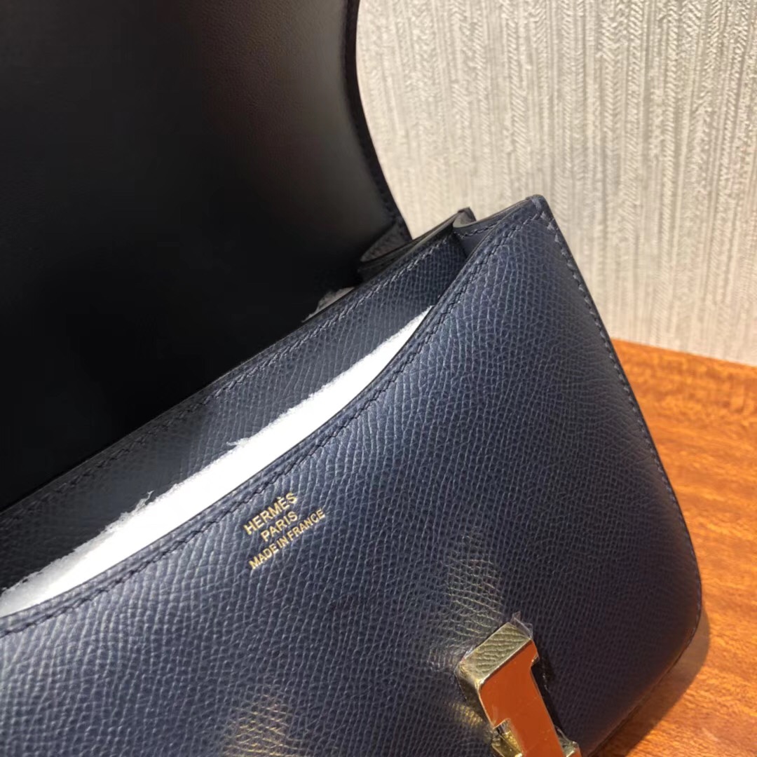 愛馬仕康康空姐包尺寸 Hermes Constance CC67深海藍18cm 金扣Epsom手掌紋