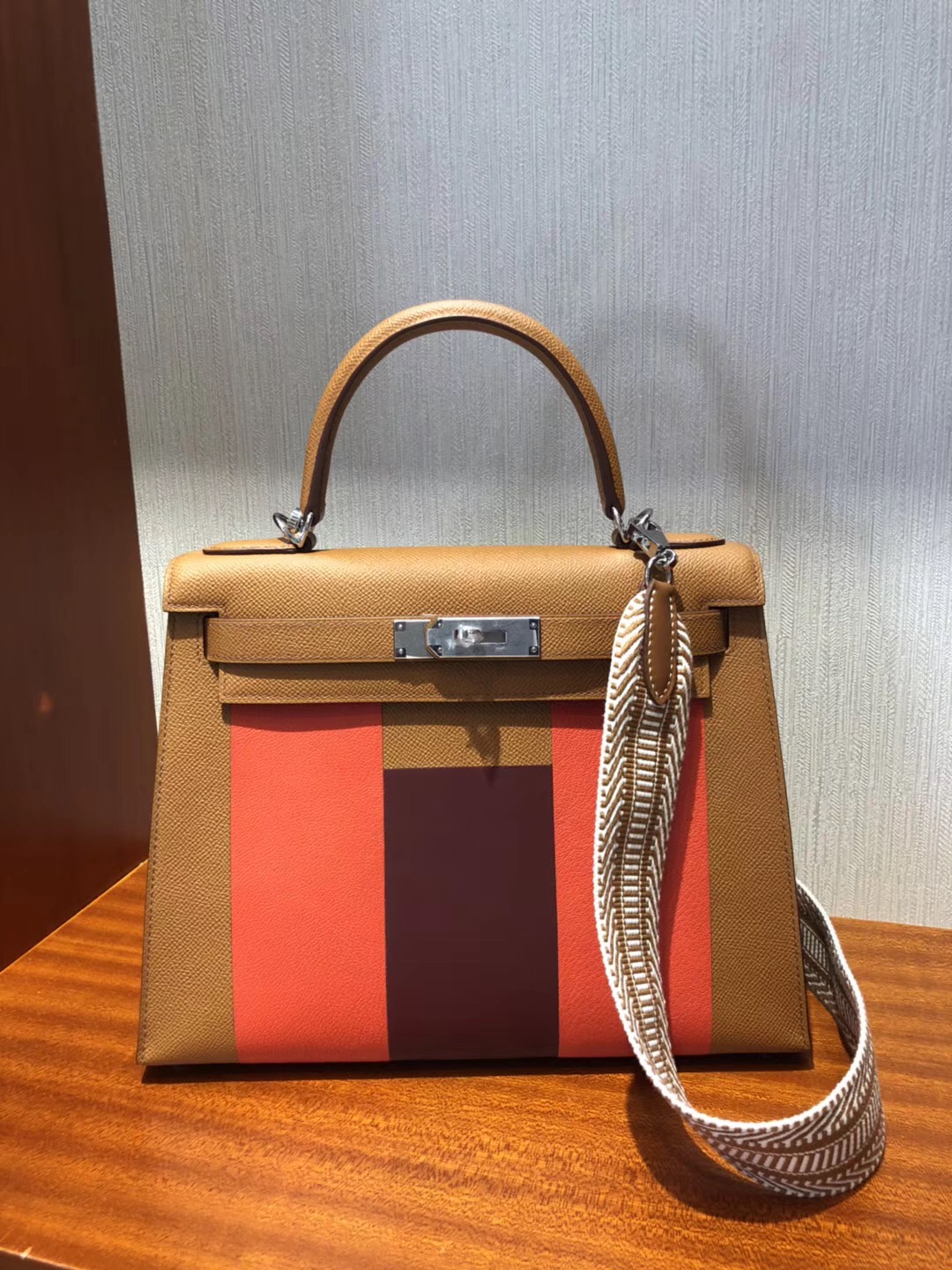 Hermes Kelly Sellier 28 字母包H 三拼色epsom金棕色 拼火焰橙 拼愛馬仕紅 銀扣