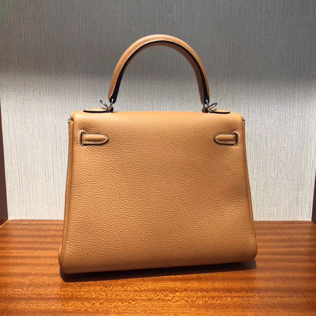 愛馬仕1H太妃糖色 愛馬仕凱莉包Hermes Kelly 25cm 1H太妃色Togo 牛皮银扣