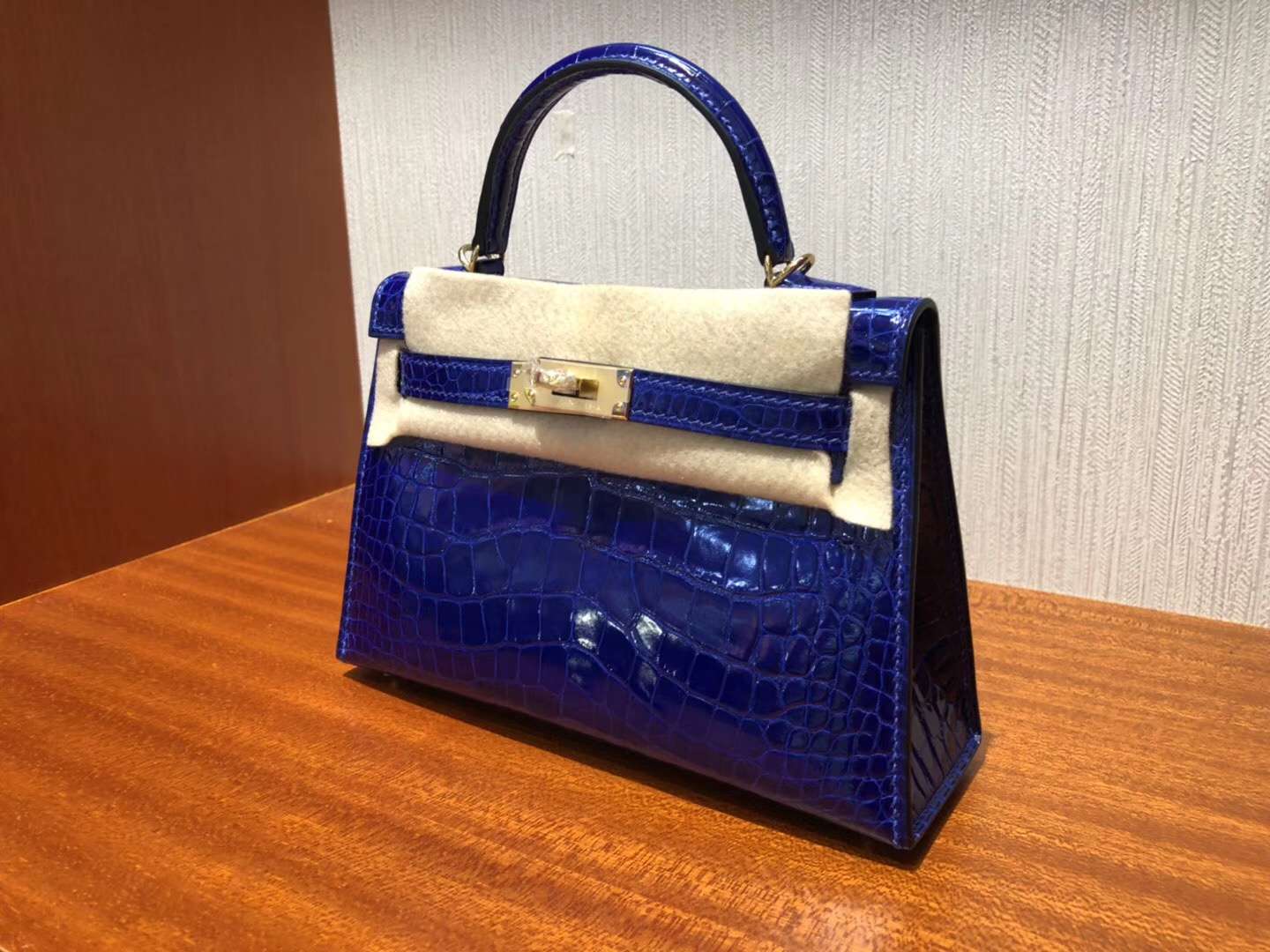 愛馬仕包包 迷妳凱莉包2代 Hermes Minikelly二代 7T電光藍霧面鱷魚皮 手提包