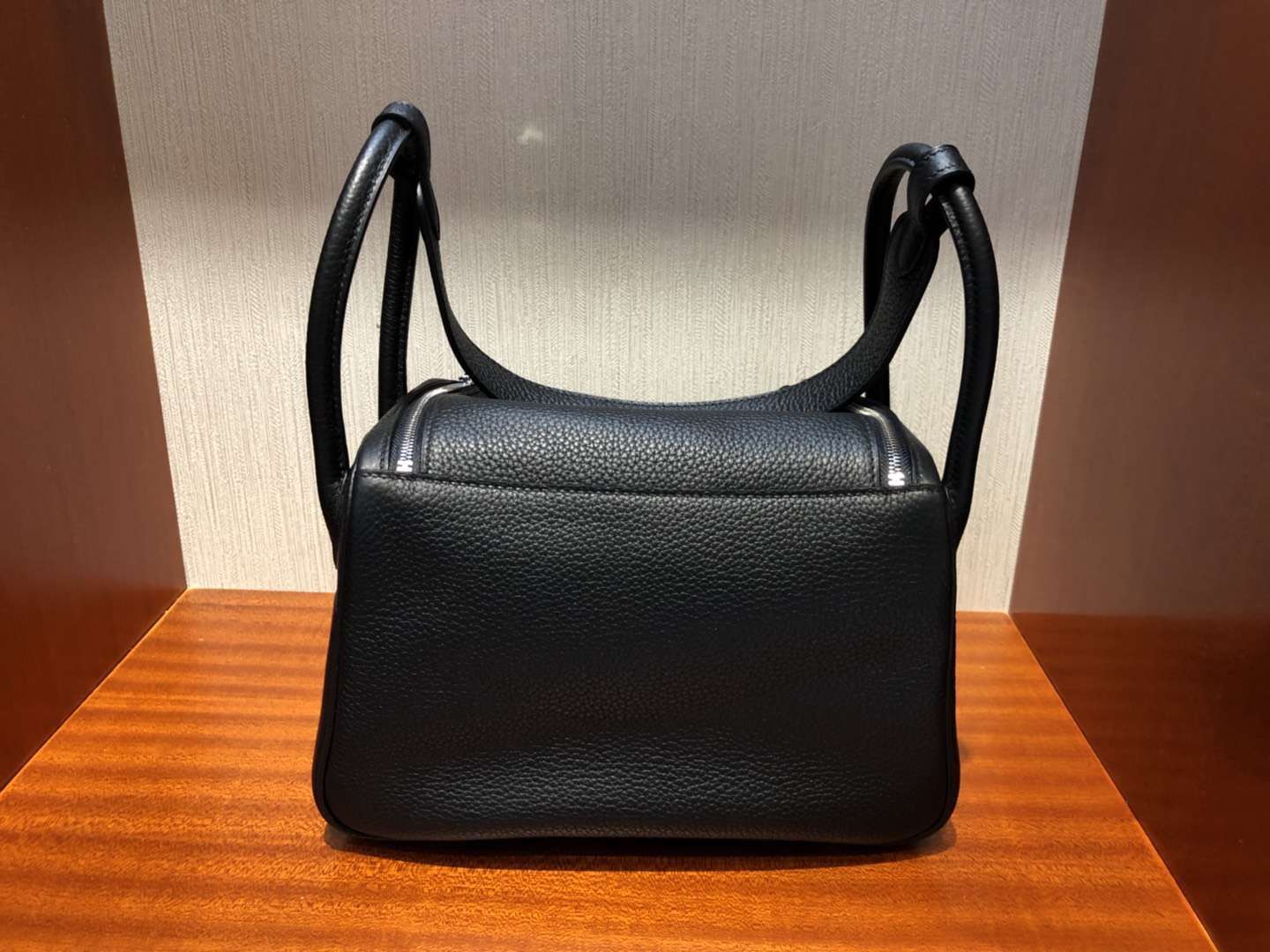 愛馬仕拼色琳迪包 Hermes Lindy 26cm CK89黑色內拼橙色 TC大牛皮 銀扣