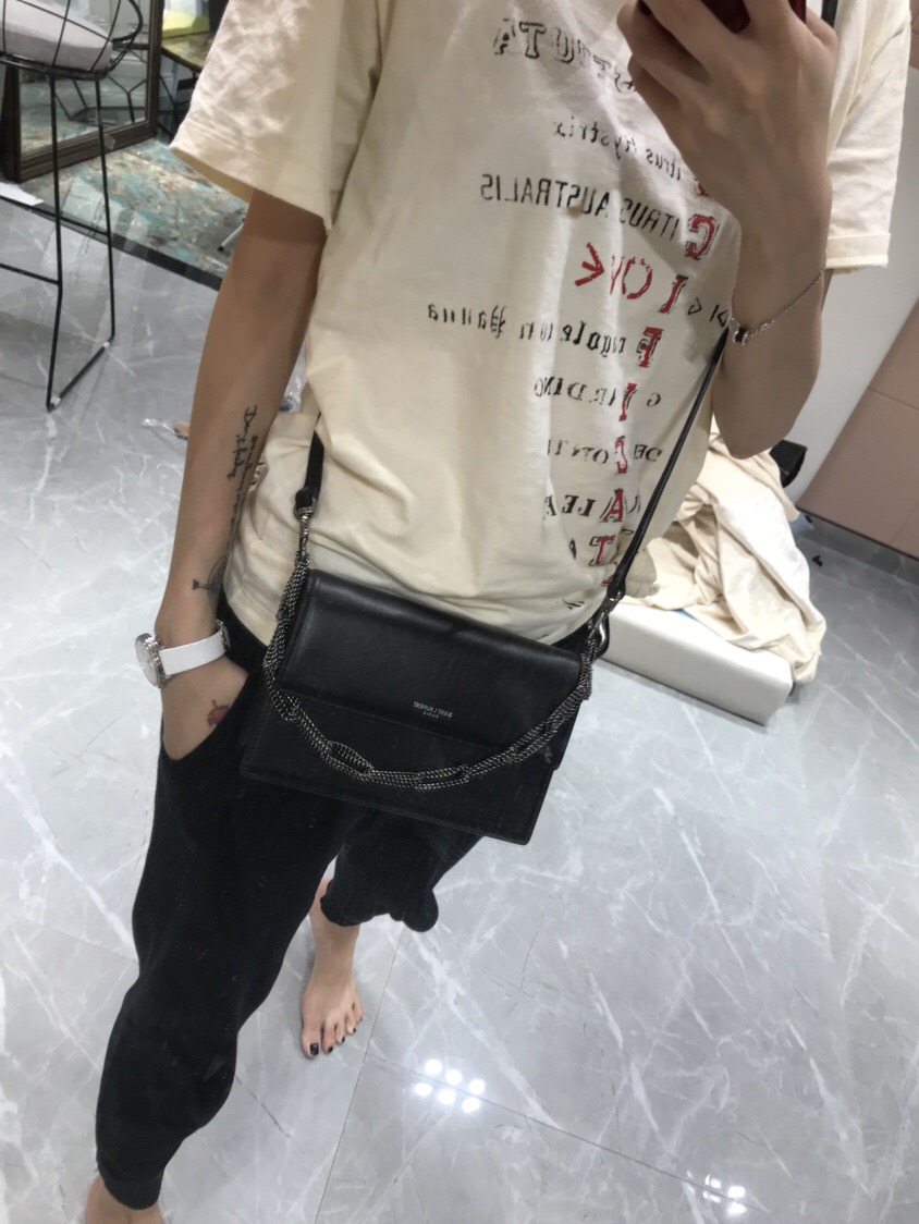 聖羅蘭包包官網 YSL SAC MINI POCHETTE 黑色進口南非牛皮