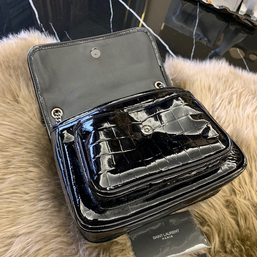 聖羅蘭官網 包包圖片 YSL NIKI 迷妳鱷魚紋黑色漆皮包 5489430XA0D1000