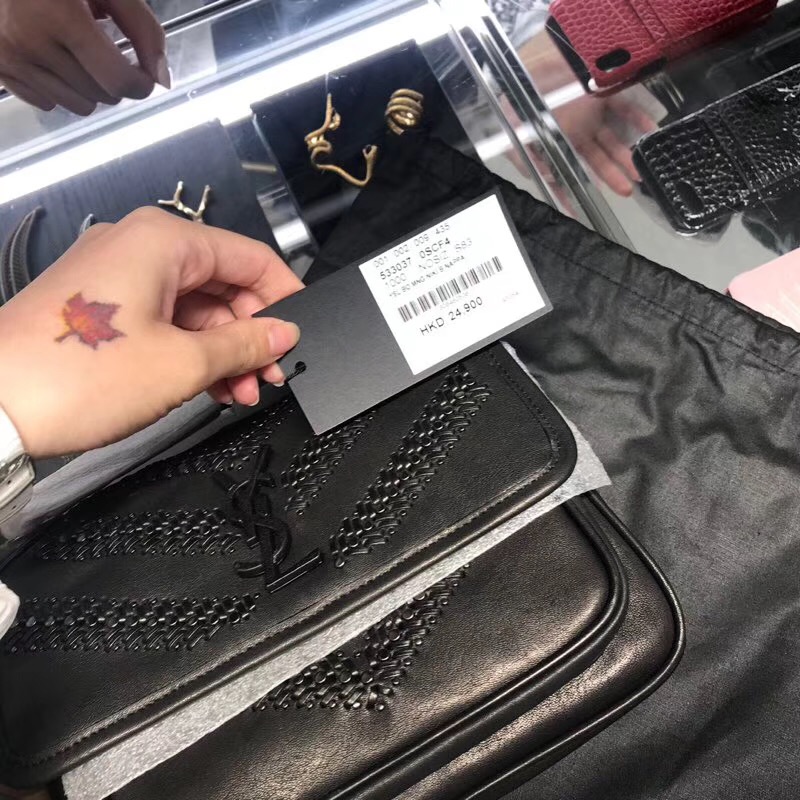 聖羅蘭包包臺灣官網 YSL Baby Niki 黑色编织配铆钉小牛皮縫真皮鏈條包