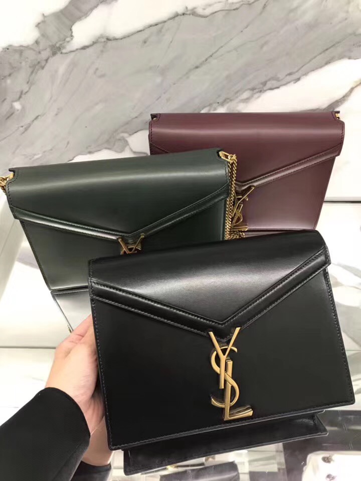 YSL包包官网 SAINT LAURENT MONOGRAM 酒红色小牛皮翻蓋包袋