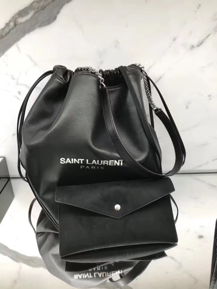 聖羅蘭包包臺灣官網 YSL TEDDY 黑色真皮包SAINT LAURENT PARIS抽繩水桶包