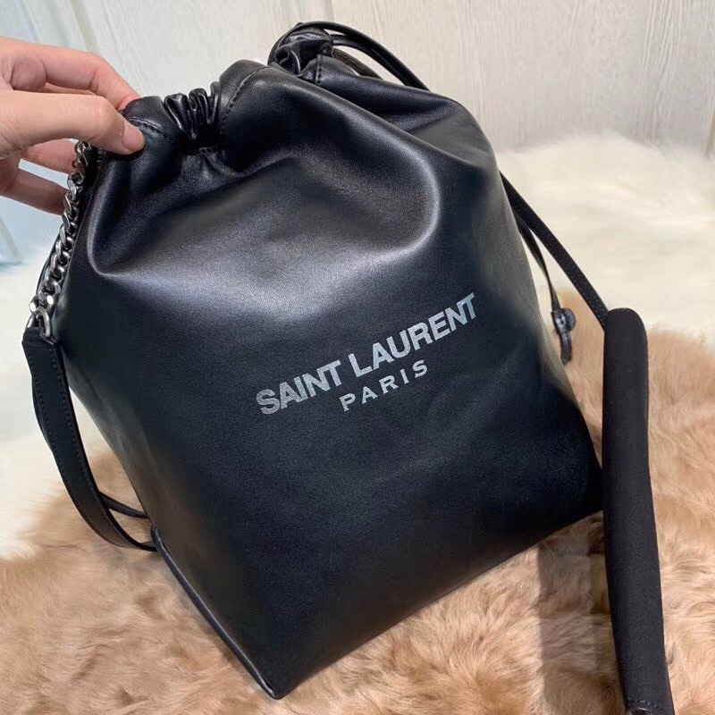 聖羅蘭包包臺灣官網 YSL TEDDY 黑色真皮包SAINT LAURENT PARIS抽繩水桶包